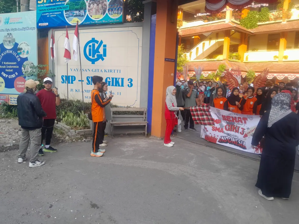 Jalan Sehat Kompleks Klampis